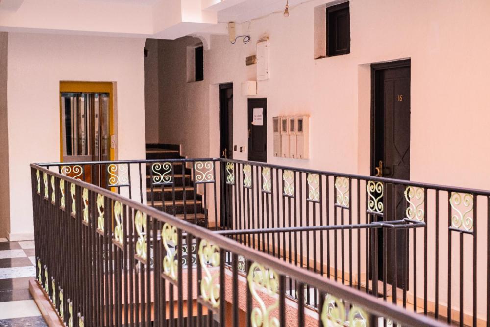 apart hotel larbi