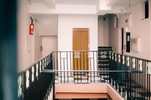 apart hotel larbi