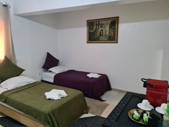 apart hotel larbi