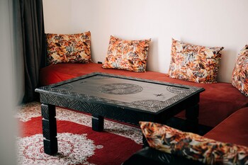apart hotel larbi