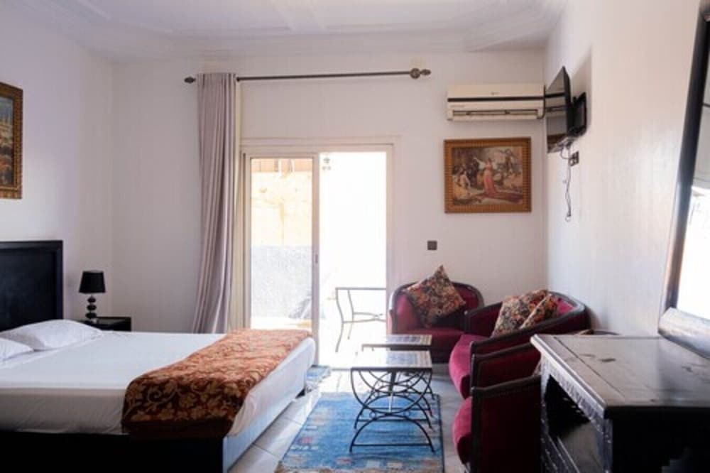 apart hotel larbi