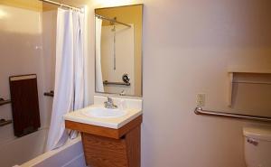 woodspring suites lexington