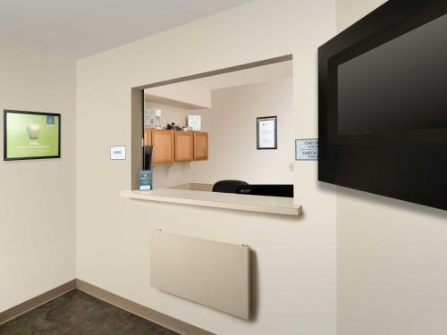 woodspring suites lexington