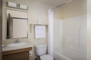 woodspring suites lexington