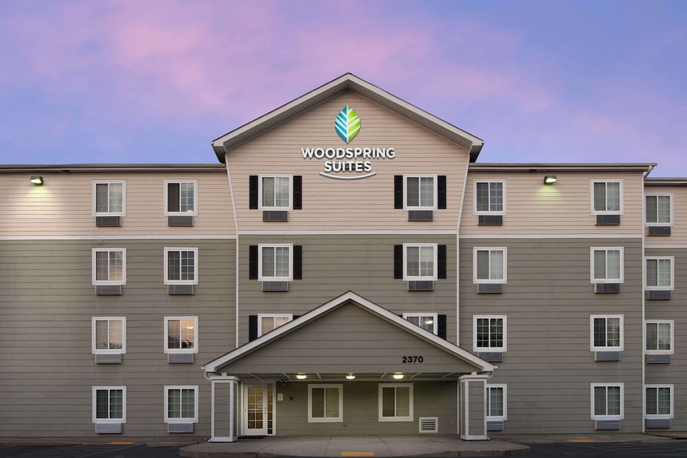 woodspring suites lexington