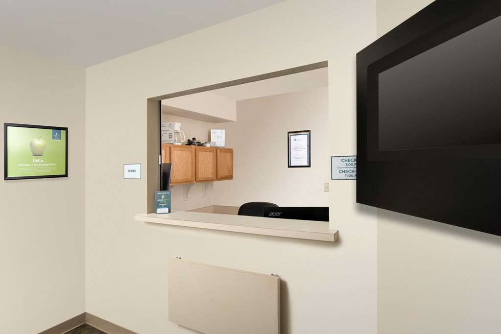 woodspring suites lexington