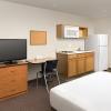 woodspring suites lexington