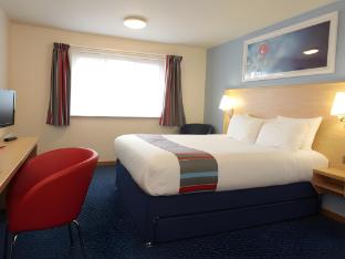 travelodge bodmin roche
