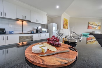 argus apartments darwin