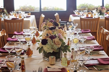 lodges at cresthaven