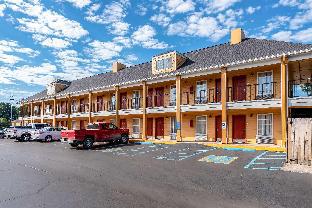 quality inn decatur river city