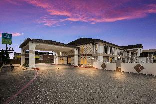 surestay hotel by best western deer park
