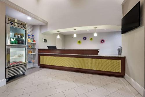 surestay hotel by best western deer park