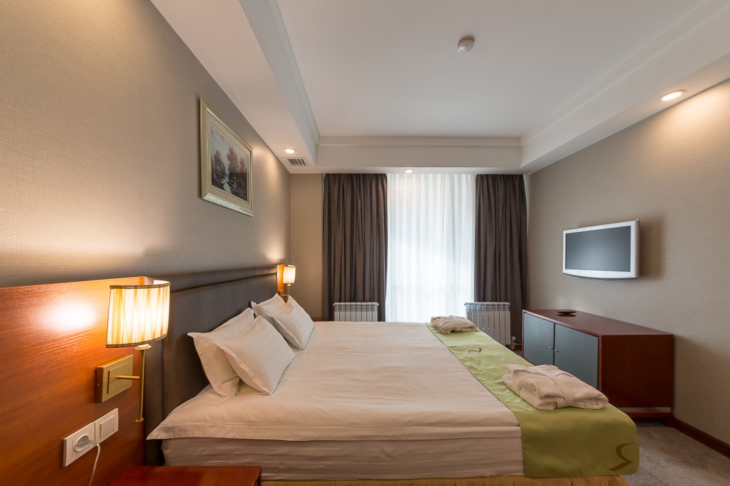 renion residence hotel