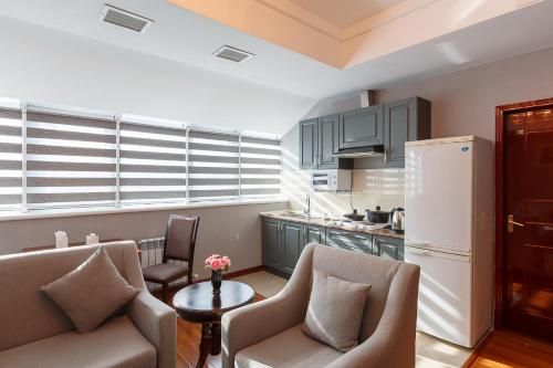 renion residence hotel