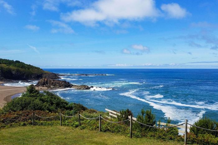 clarion inn surfrider resort