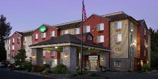 holiday inn express and suites lincoln city by ihg