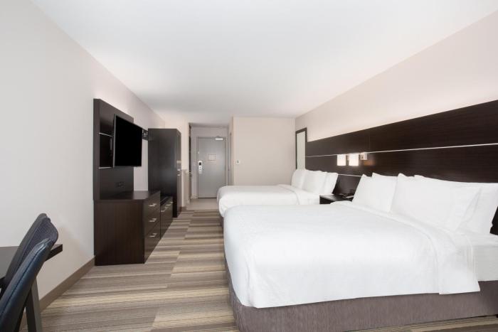 holiday inn express and suites lincoln city by ihg