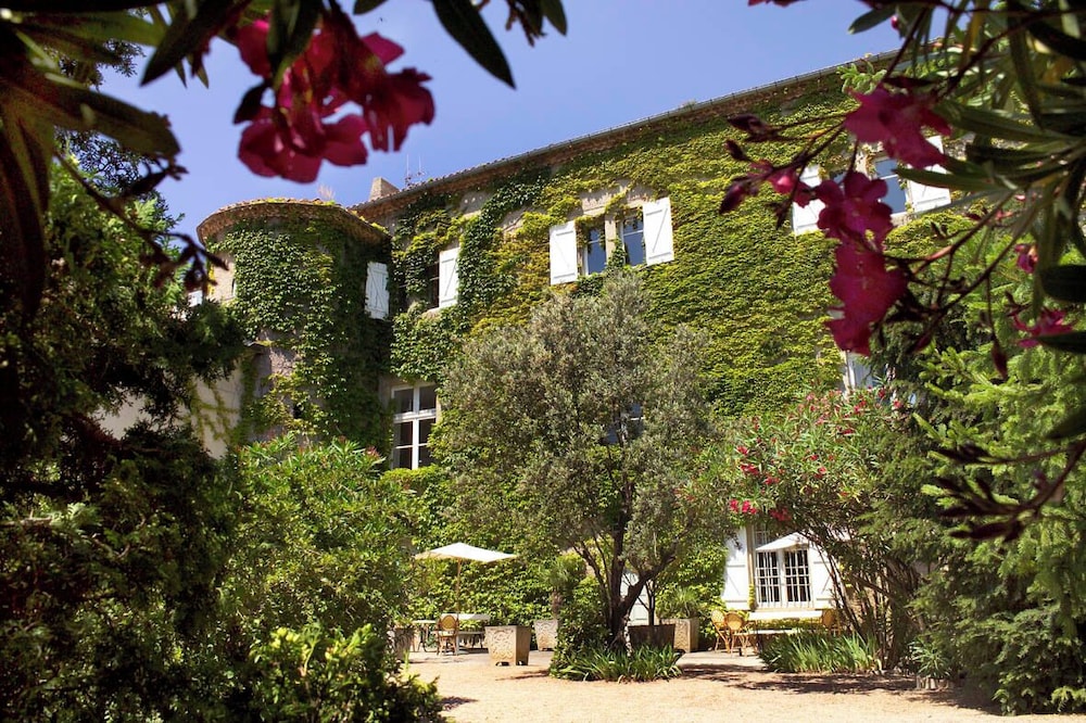 hotel chateau de cavanac