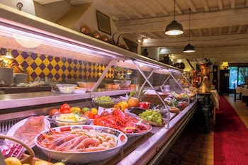 hotel chateau de cavanac