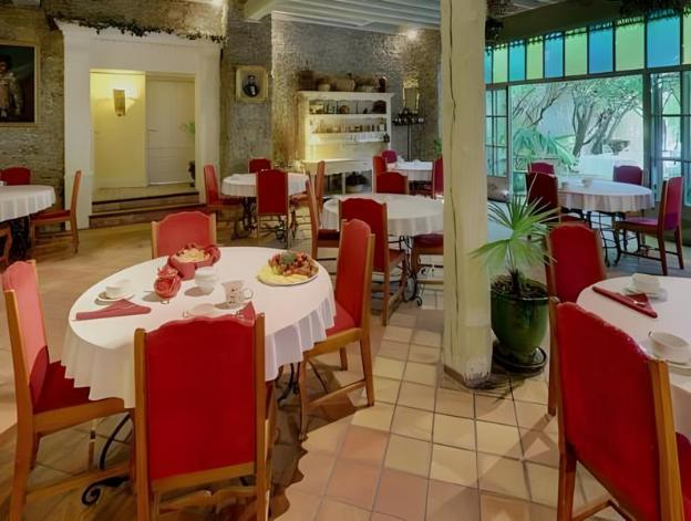 hotel chateau de cavanac