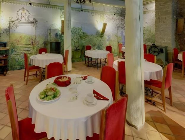 hotel chateau de cavanac