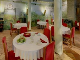 hotel chateau de cavanac