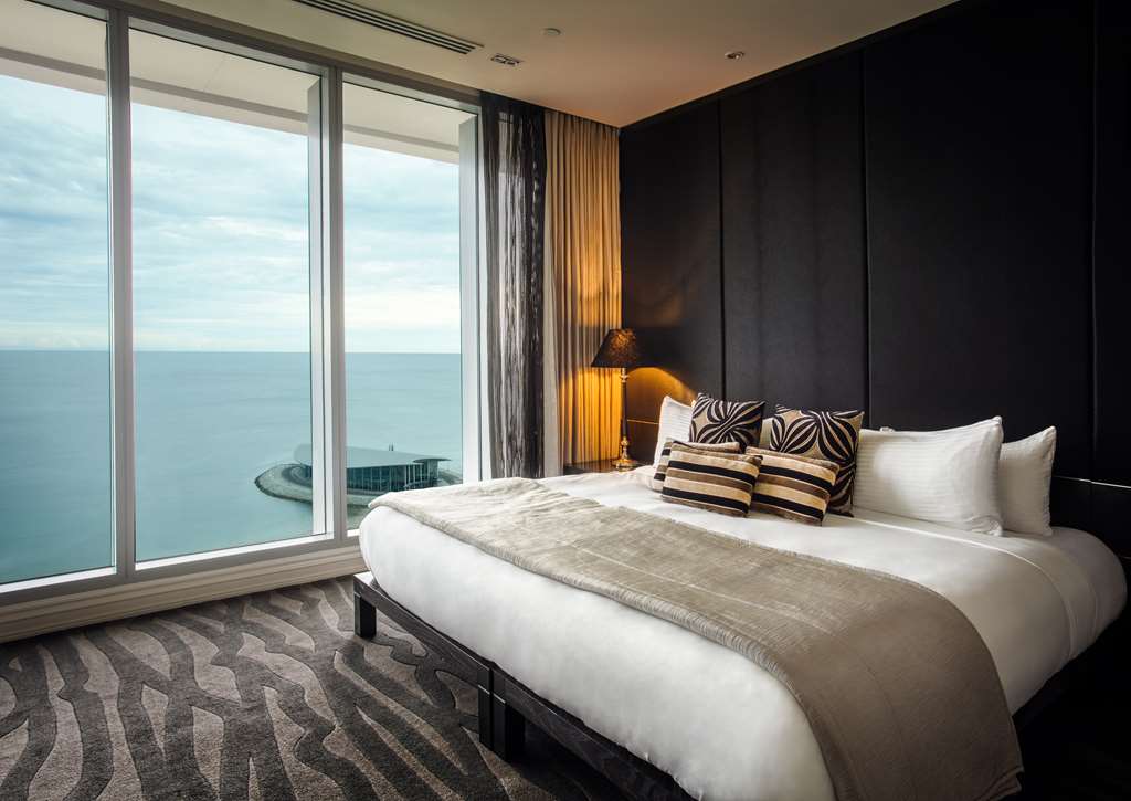 Grand Papua Hotel - A Member Of Radisson Individuals,Papua New Guinea>>Port Moresby,4 star