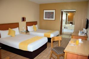 hotel colonial mexicali