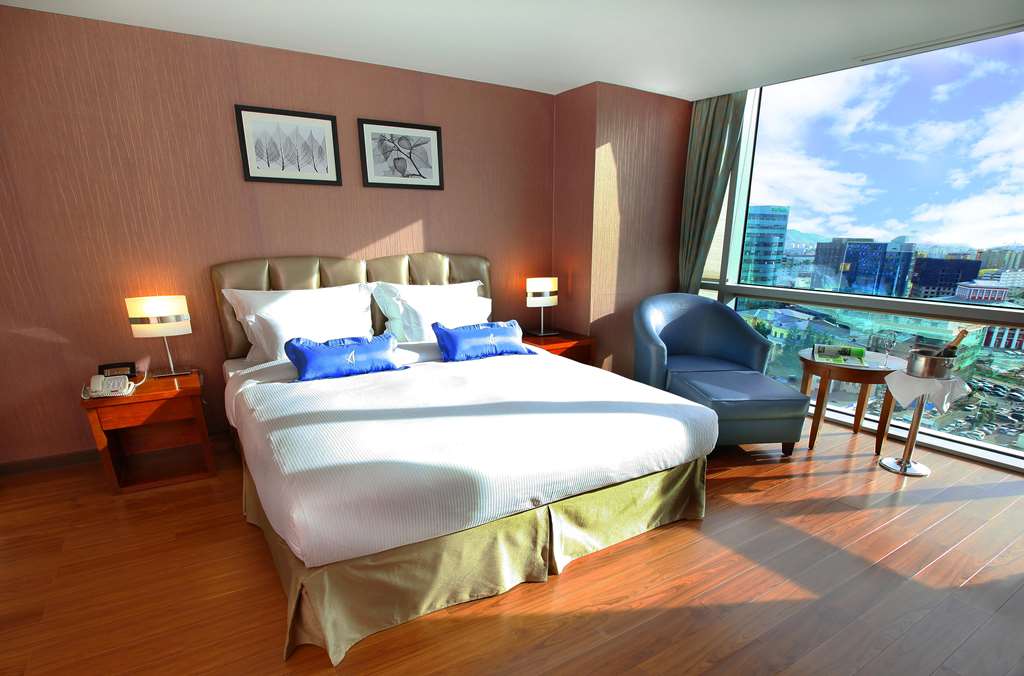 blue sky hotel and tower