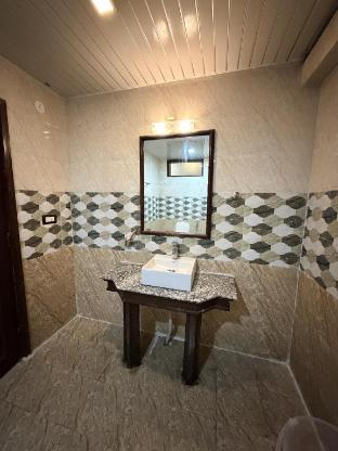 hotel green tara
