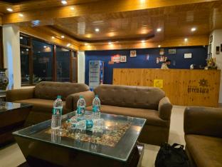 hotel green tara