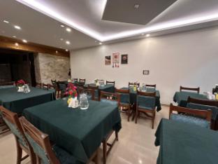 hotel green tara