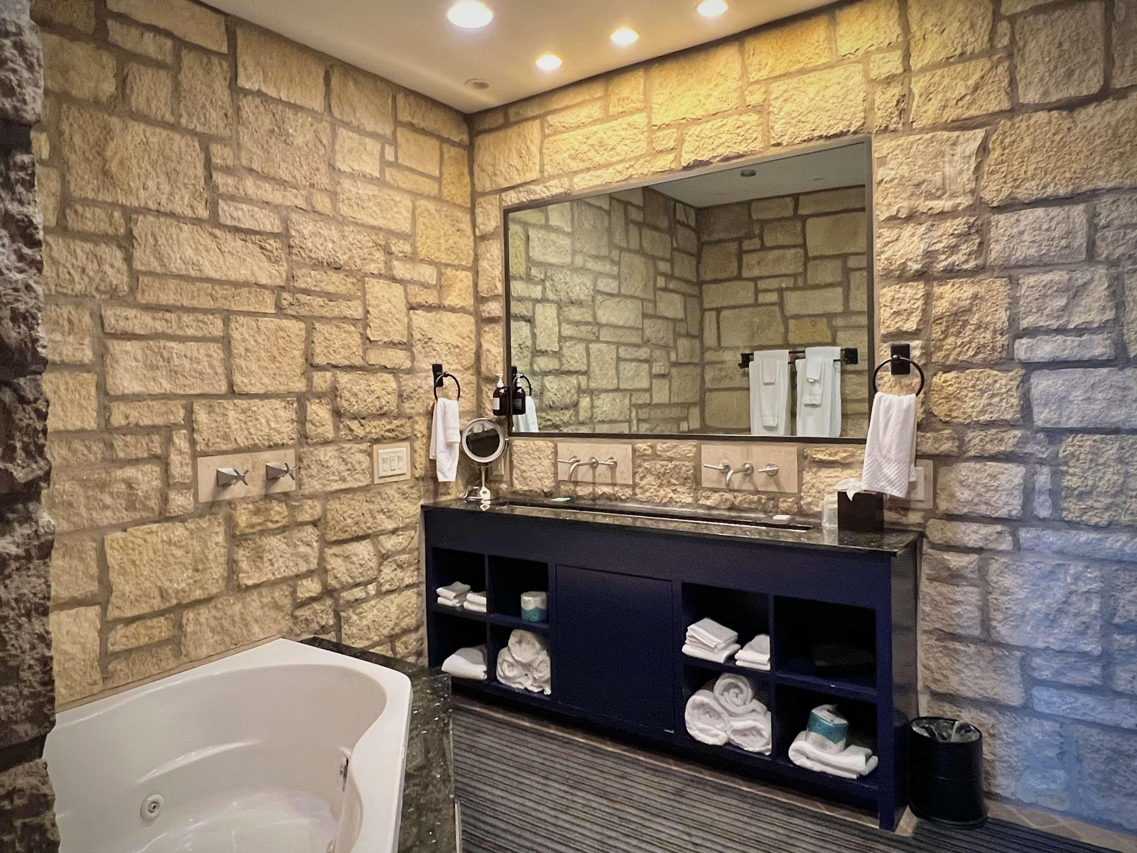 the oread lawrence tapestry collection by hilton