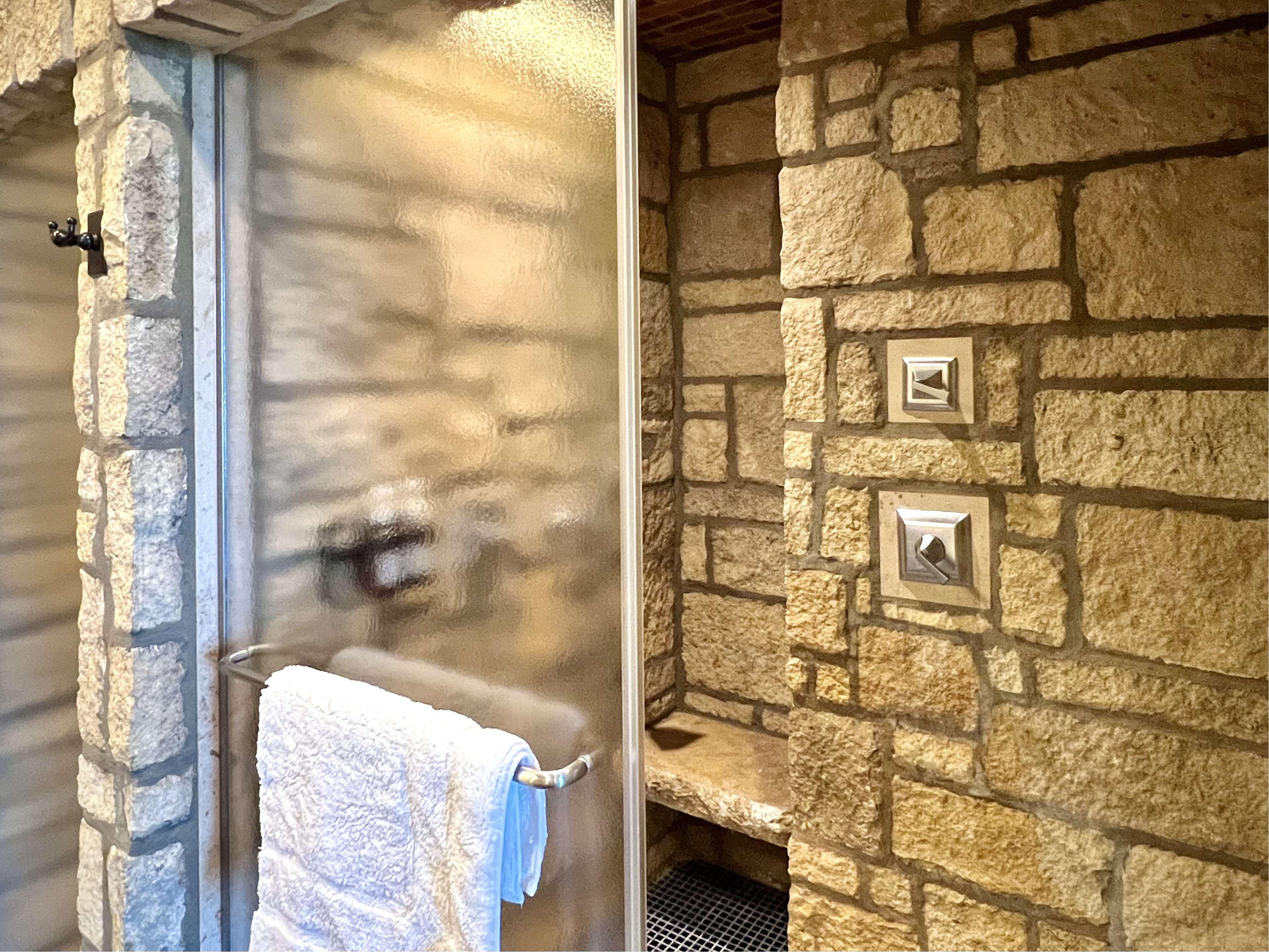 the oread lawrence tapestry collection by hilton