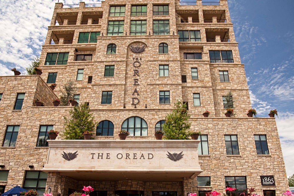 the oread lawrence tapestry collection by hilton
