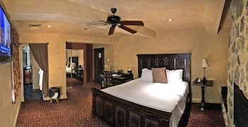 border house at crystal bay casino