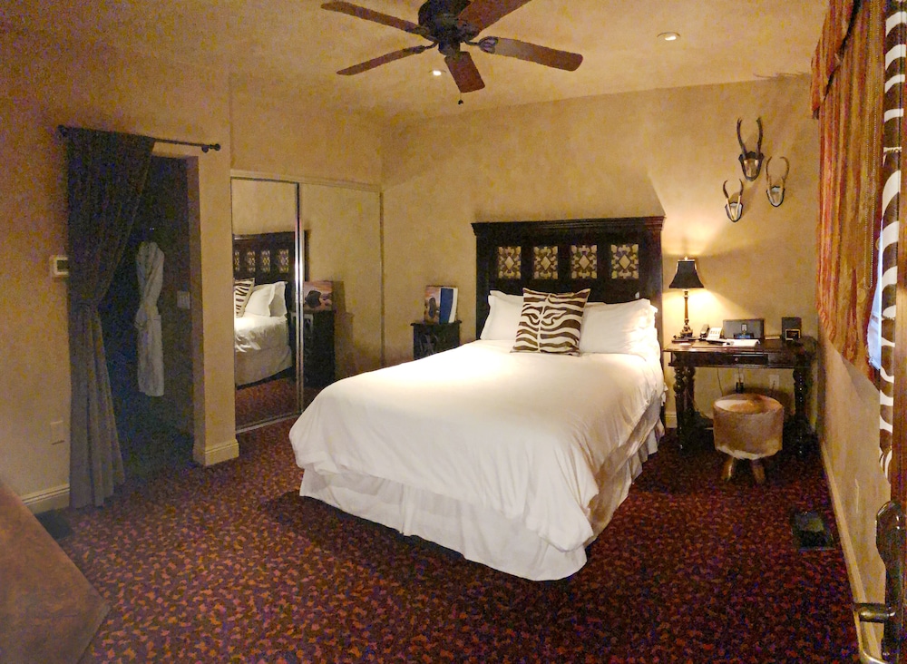 border house at crystal bay casino