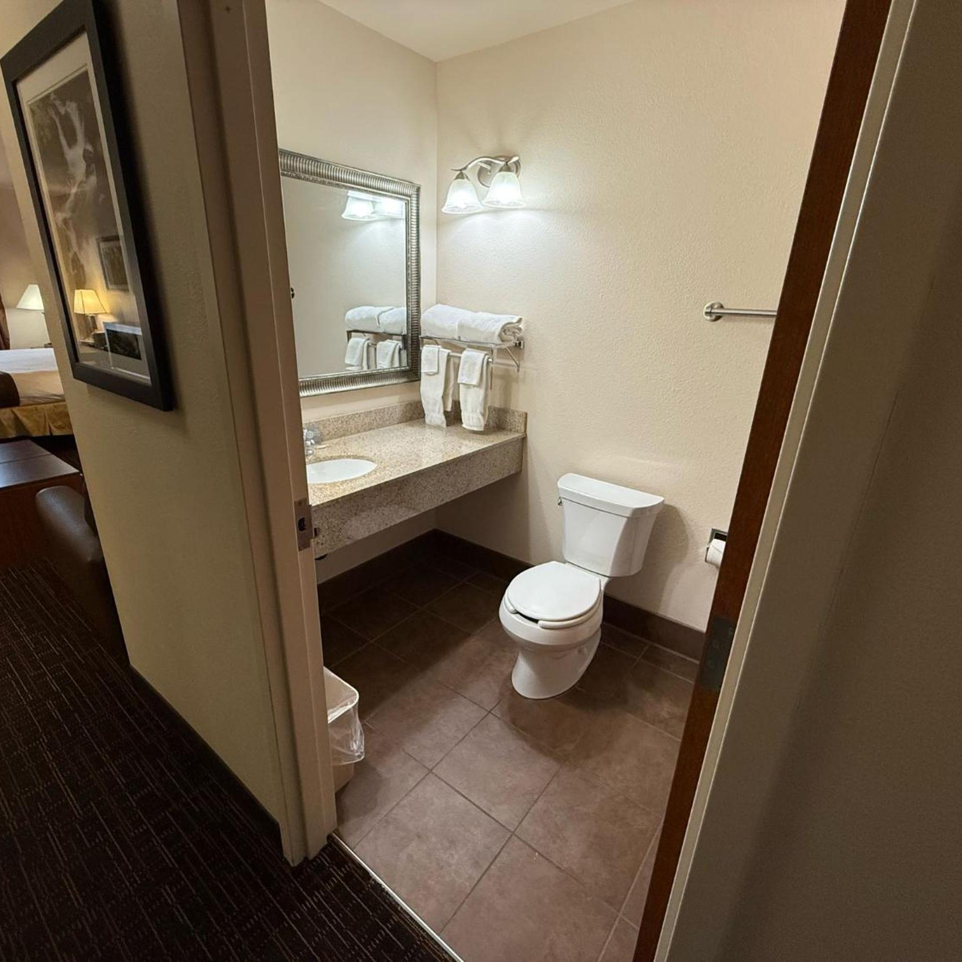 richland inn and suites