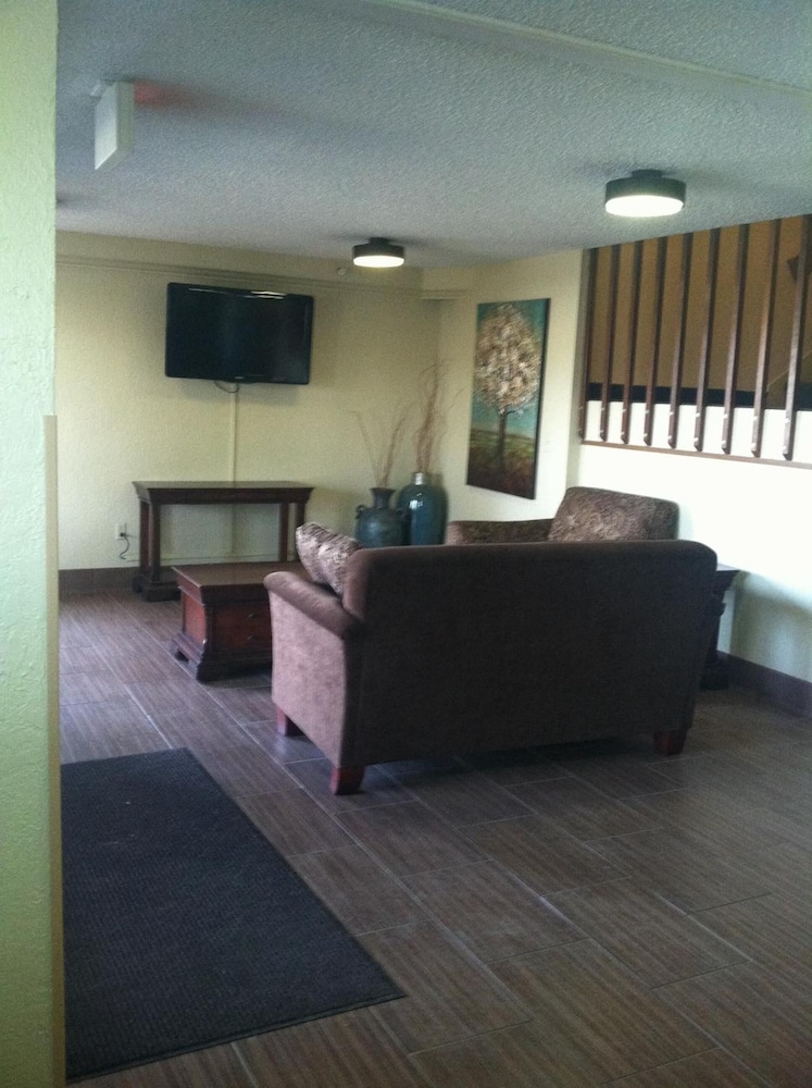 richland inn and suites