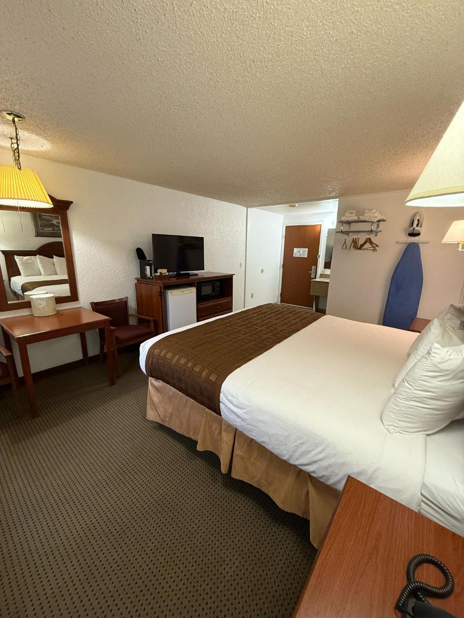 richland inn and suites