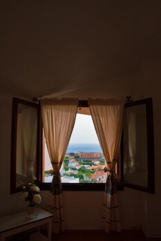 hotel trinita dei corsari