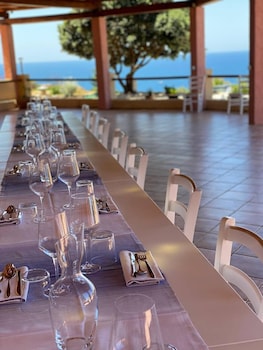 hotel trinita dei corsari