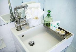 greenview hotel by lowkl