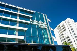 greenview hotel by lowkl