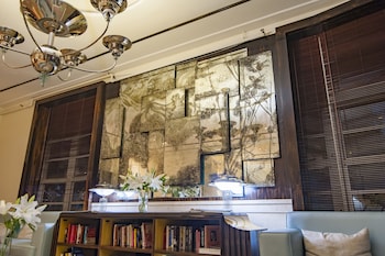 greenview hotel by lowkl