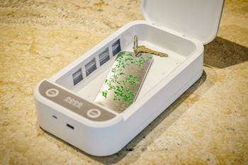 greenview hotel by lowkl