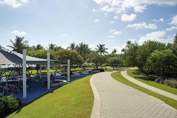 greenview hotel by lowkl