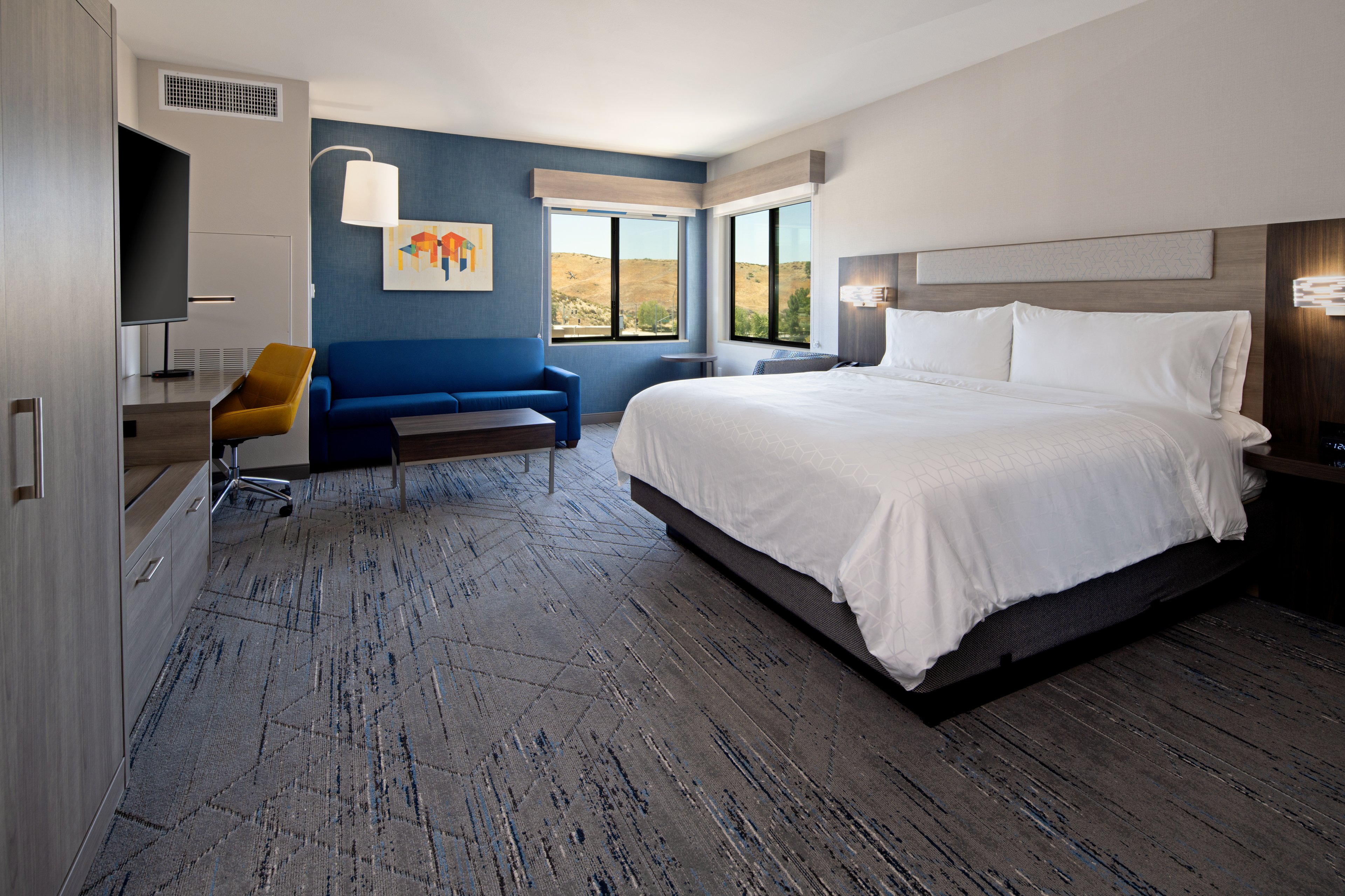 holiday inn express and suites valencia santa clarita