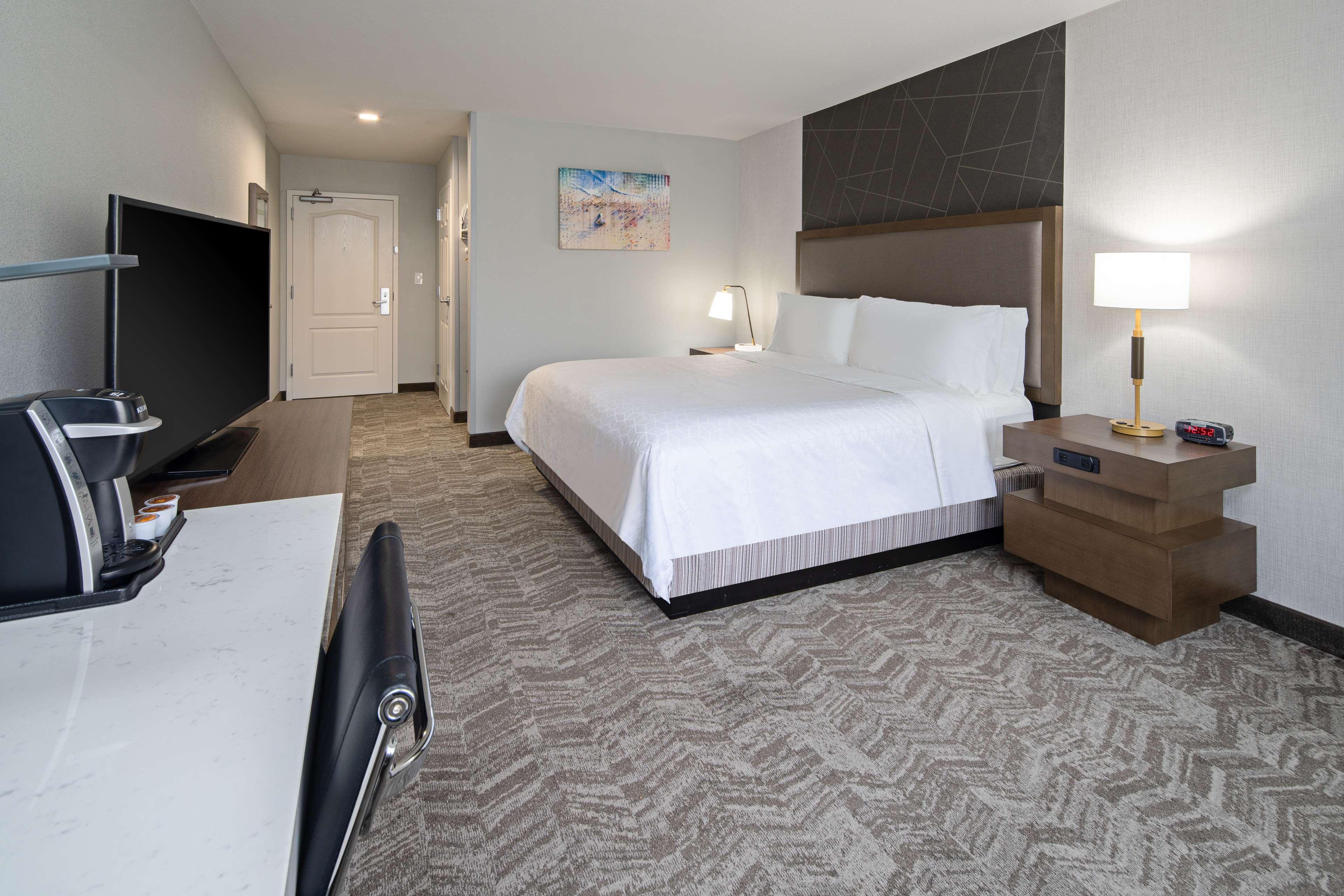 holiday inn express and suites valencia santa clarita